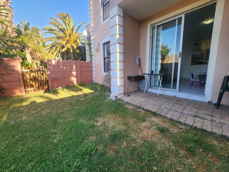 To Let 2 Bedroom Property for Rent in Parklands Western Cape